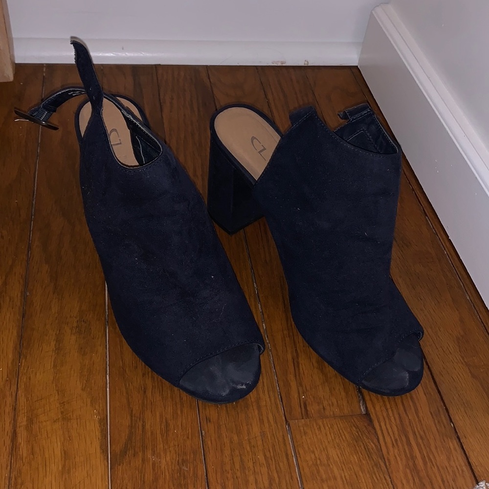 Heeled booties